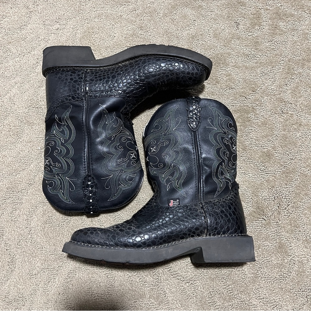 Justin Womens Gypsy Black Sz 9.5B  style# L9993 mid calf cowboy work boots